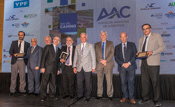 Premio mencion especial de la asociacion argentina de carreteras